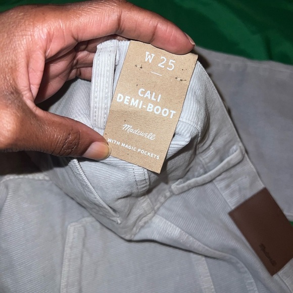 NWT Madewell Cali Denim- Boot Women's Light Gray. Corduroy Jeans size 25 - Picture 12 of 12